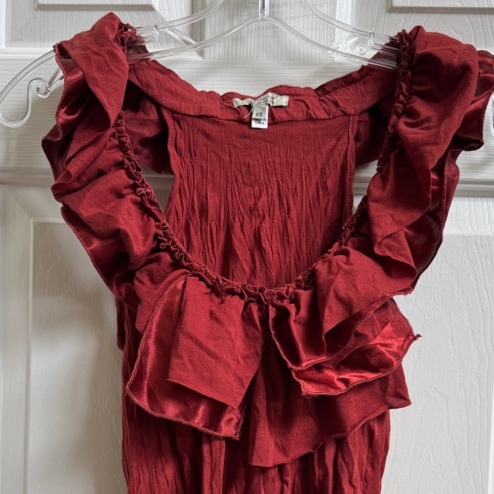 Bordeaux Ruffled Red Mini Top - Picture 2 of 7
